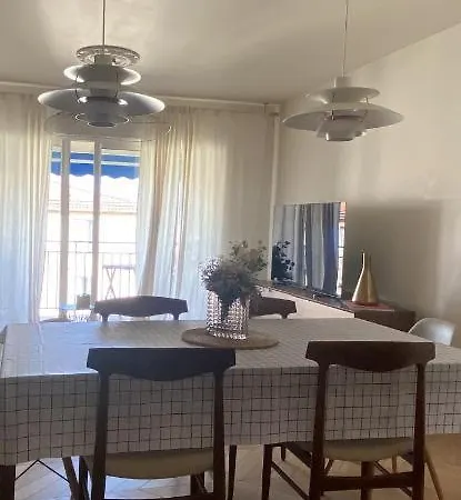 Charmant A 5minutes De La Plage Apartment *